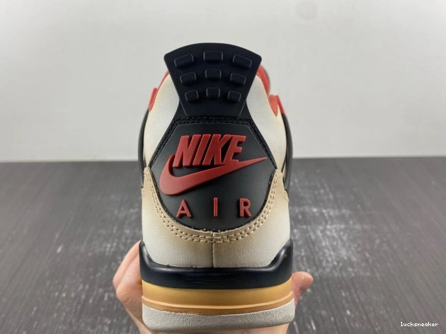 Cheap LUCY CUSTOM 4 